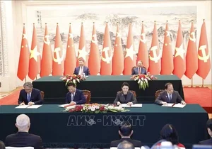 Vietnam and China Strengthen Ties with Major Strategic Cooperation Agreements and Diplomatic Accords - image 6