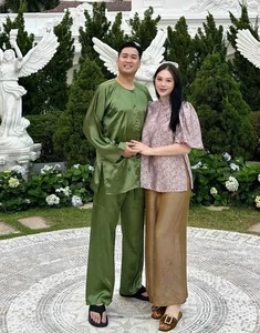 Inside the Married Lives of 4 Famous 'High-Society' Brides - image 2