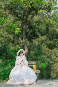 YiTuYu Art Language Vol.10465: An Extensive 67-Photo Gallery Featuring Liu Liu - image 8