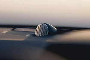 2025 Volvo XC90 Debuts with Enhanced Technology and Refined Luxury Design - image 0