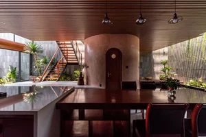 Architectural Serenity: The Stargazing Wooden Artist Retreat in Tuy Hoa - image 5