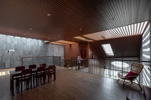 Architectural Serenity: The Stargazing Wooden Artist Retreat in Tuy Hoa - image 2