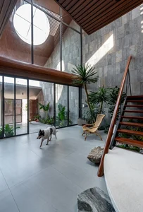 Architectural Serenity: The Stargazing Wooden Artist Retreat in Tuy Hoa - image 4