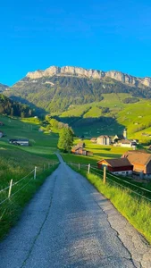 222+ Peaceful Chill Landscape Wallpapers for Your Soul - image 6