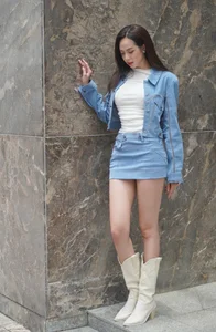 Miss Da Nang Masterfully Embraces The Elegant Quiet Luxury Fashion Trend - image 6