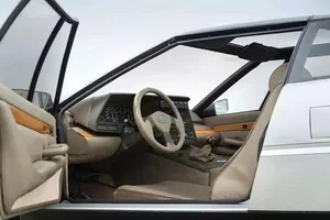 The Legendary 1984 Lotus Etna Concept Car History and Design - image 5