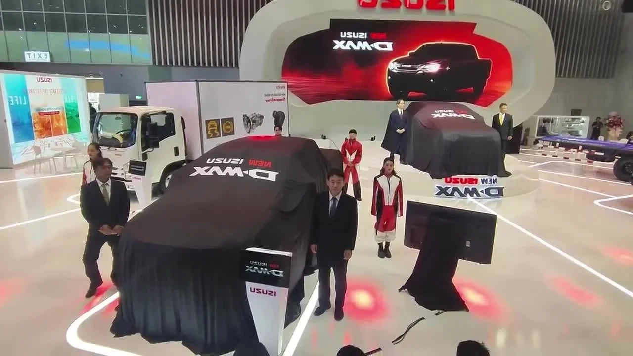 MG Cyberster at Vietnam Motor Show 2024: Electric Roadster Priced at 3.2 Billion VND