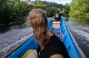 The Amazing Story of a Couple Living Isolated on an Island - image 5