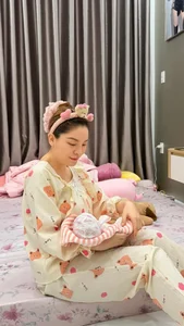 Vietnamese Celeb News: Cindy Lu's Emotional Tribute and Saka Truong Tuyen's Journey - image 5