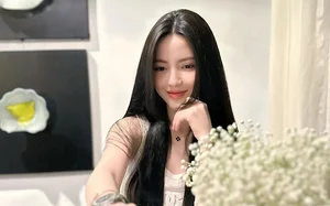 The Stunning Beauty of Footballer Quang Hai's Fiancée Chu Thanh Huyen - image 4