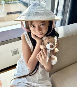 Singer Doan Trang Shares Her Inspiring Journey Raising a Multicultural Daughter - image 0