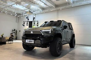 DongFeng Warrior Launch: The 'Chinese Hummer' Arrives with Rugged Off-Road Power - image 1