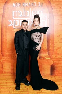 Actress Midu and Husband Join Stars at High-Profile Fashion Show - image 13