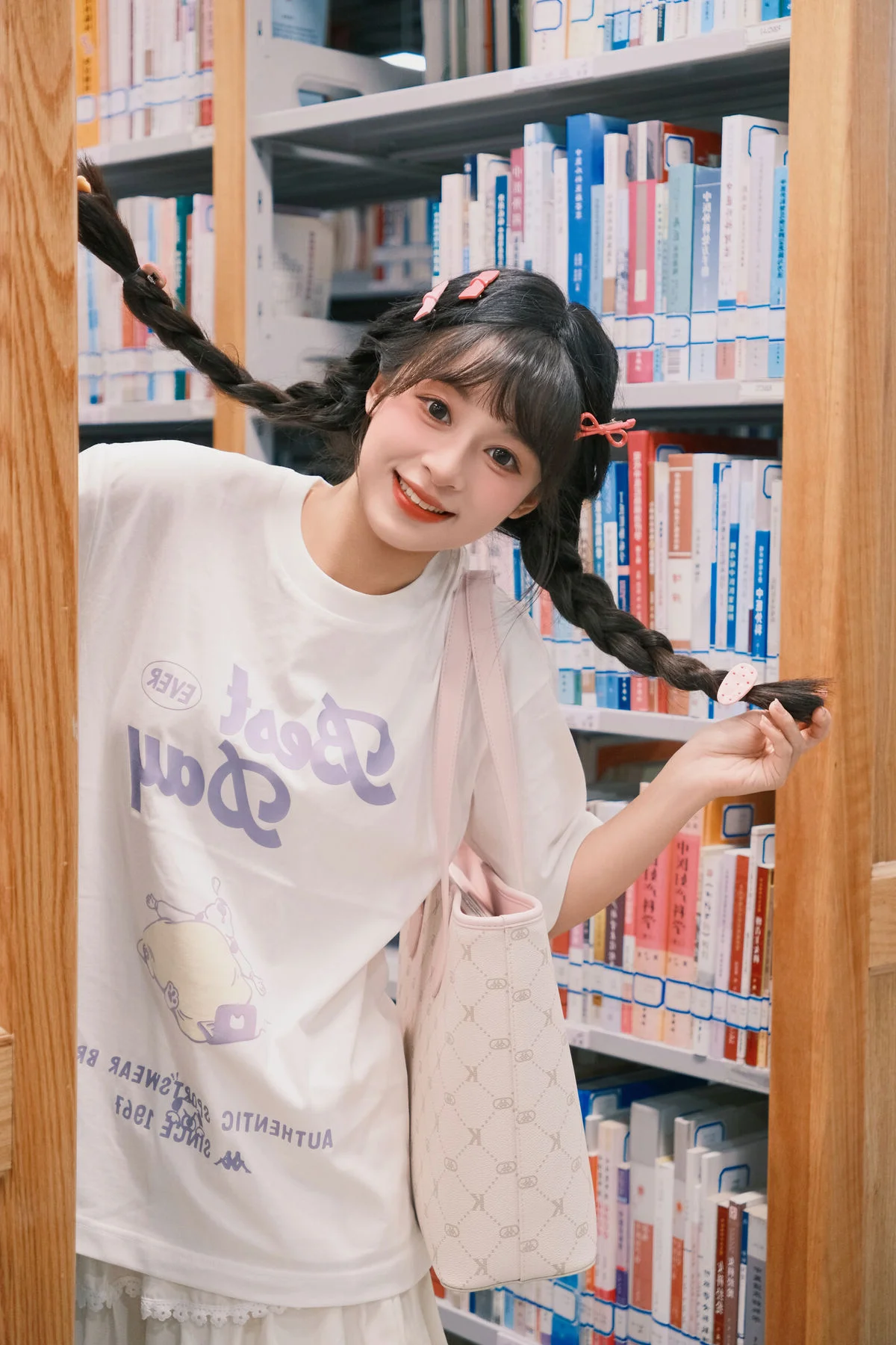 YiTuYu Art Language Vol.9550: Featuring Xia Yu Xiao Nian