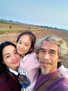 Inside the Graceful Lifestyle of Actor Phu Don’s Beautiful Young Wife - image 6