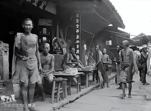 14 Rare Historical Photos Reveal Life in Late Qing Dynasty China - image 6
