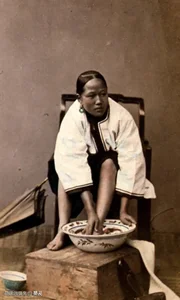 14 Rare Historical Photos Reveal Life in Late Qing Dynasty China - image 0