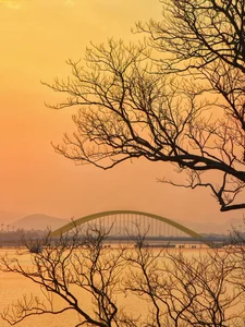 Capturing the Majestic Sunset Along Hue's Historic Perfume River - image 4