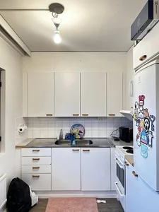 Inside the Cozy Finnish Home of Actor Huy Khanh’s Wife and Daughter - image 6