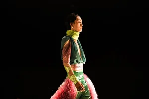 High School Fashion Show Rivals Milan Fashion Week: Creative Student Genius - image 5