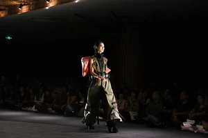 High School Fashion Show Rivals Milan Fashion Week: Creative Student Genius - image 8