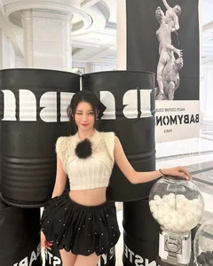 K-pop Visuals and Records: Blackpink, BabyMonster, NewJeans, and Enhypen - image 7