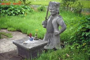 Exquisite Ancient Statues in the Tombs of Ancient Vietnamese Officials - image 3