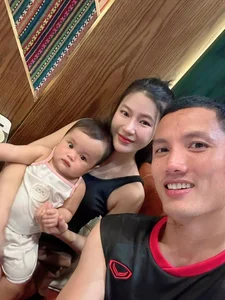 Dinh Trieu’s Wife Stuns with Her Incredible Post-Baby Physique - image 3
