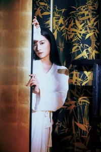Ethereal Grace: YiTuYu Art Language Vol.6219 Yuer Photo Collection - image 3