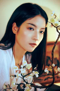 Ethereal Grace: YiTuYu Art Language Vol.6219 Yuer Photo Collection - image 2