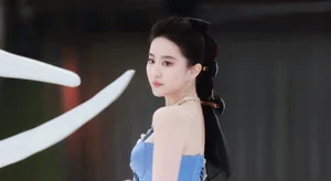 Timeless Icons: Carman Lee and Liu Yifei Capture the Spotlight at Recent Cultural Festival - image 8