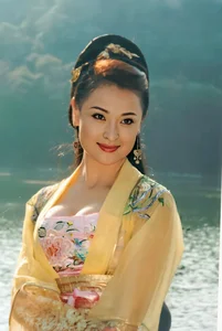 Mesmerizing Visuals of Wang Yuyan’s Mother in Jin Yong’s Classic Adaptations - image 7