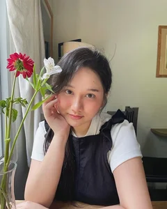 Truc Anh and Vietnamese Celebrities Open Up About Struggles with Depression - image 0