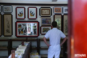 Reviving Dong Ho Folk Paintings: Vietnamese Artisans Share Heritage Globally - image 8