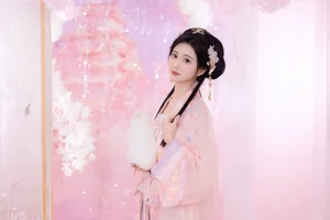 YiTuYu Art Language Vol.6035: Exploring the Artistic Vision of Qi Luo Sheng De Xiao Su Su - image 13