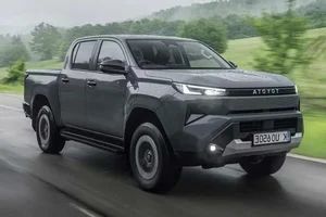 Toyota Hilux Plug-In Hybrid: Challenging the Ranger PHEV - image 4