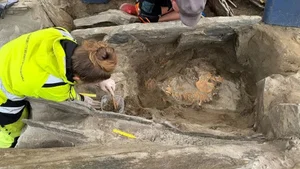 4,000-Year-Old Ancient Tomb Excavated: Uncovering Secrets That Shocked the World - image 4