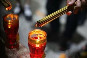 Beautiful Tet Traditions and Customs Cherished by Vietnamese Families - image 6