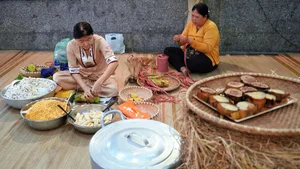 Beautiful Tet Traditions and Customs Cherished by Vietnamese Families - image 13