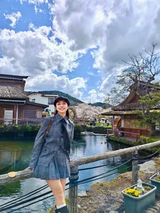 Jennifer Pham’s Youthful Schoolgirl Style on the Streets of Japan - image 8