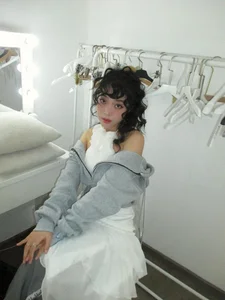 TikTok Sensation Chi Xe Stuns Fans With Dramatic Style Transformation - image 0