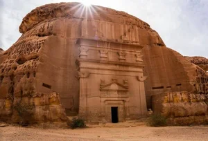 Journey Back in Time: Exploring a Remarkably Preserved 2,000-Year-Old Ancient City - image 6