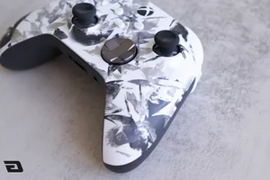 Xbox Storm Breaker Special Edition Hands-on: The Ultimate Black and White Gaming Warrior - image 11