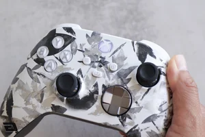 Xbox Storm Breaker Special Edition Hands-on: The Ultimate Black and White Gaming Warrior - image 4