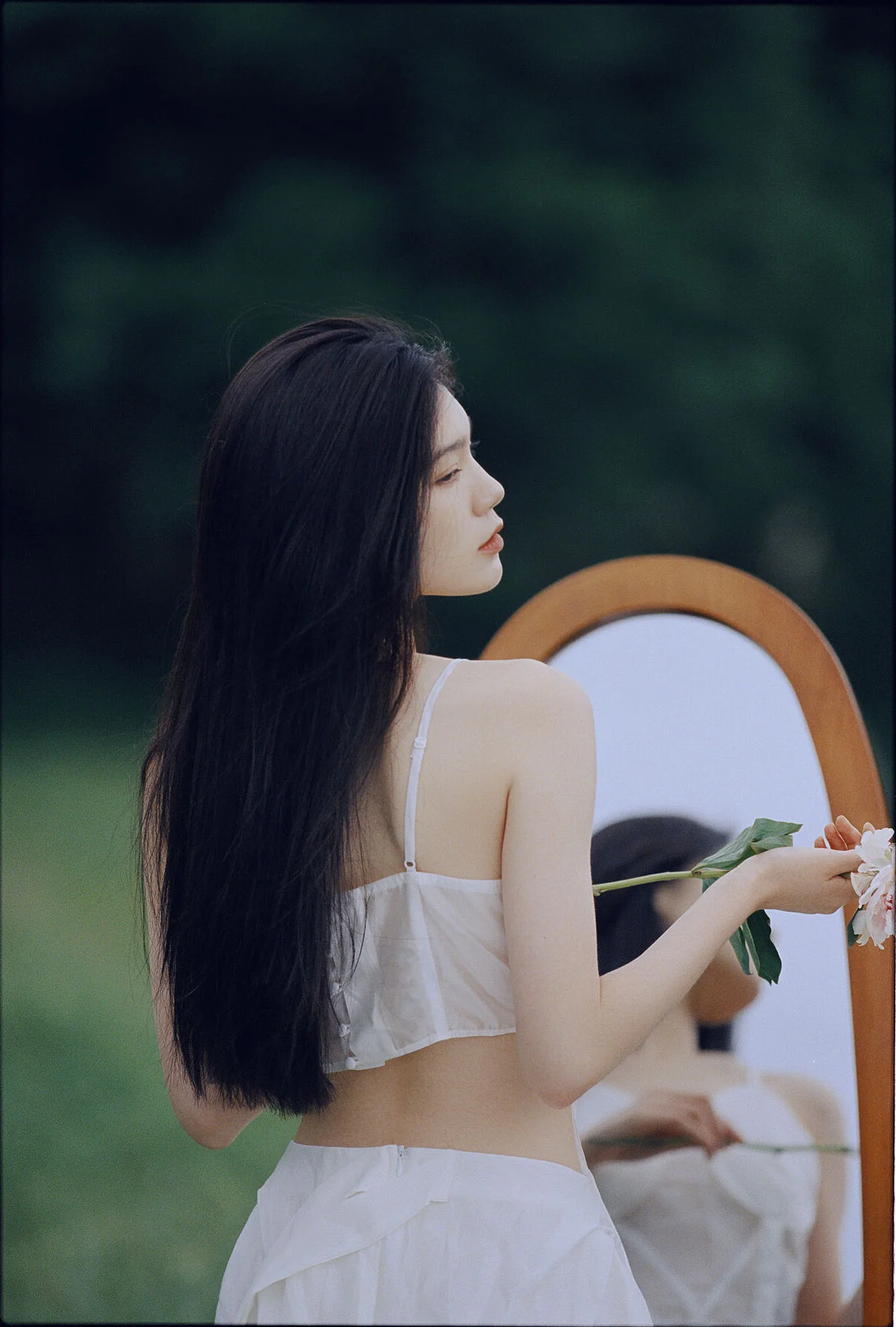 YiTuYu Art Language Vol.9711 Chensuy333 Photo Set