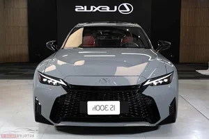 2026 Lexus IS300h Luxury Sedan Debuts in Thailand: Coming Soon to Vietnam - image 11