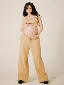 Rich Kid Dang Tieu To Sa Glows During Pregnancy: A Lesson in Maternity Style - image 9