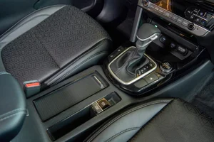 2025 KIA Seltos Launches with Aggressive Pricing Starting at 599 Million VND - image 7