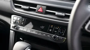 2025 KIA Seltos Launches with Aggressive Pricing Starting at 599 Million VND - image 9