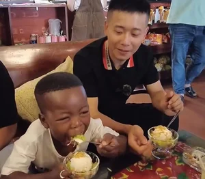 Quang Linh Vlog Challenges the Sourest Fruit in Vietnam: A Culinary Adventure - image 2